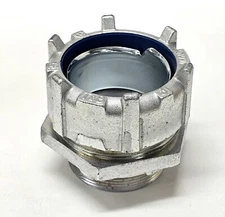 Thomas & Betts 5239 Liquid Tight 3" Connector ~ NEW