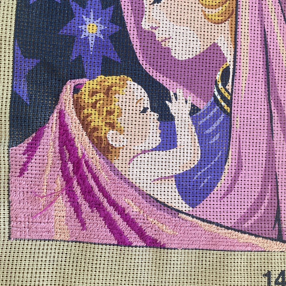 Royal Paris Needlepoint Canvas Partial Worked No:141 51 Mary & Child 29.5 x 22cm - Image 3 of 4