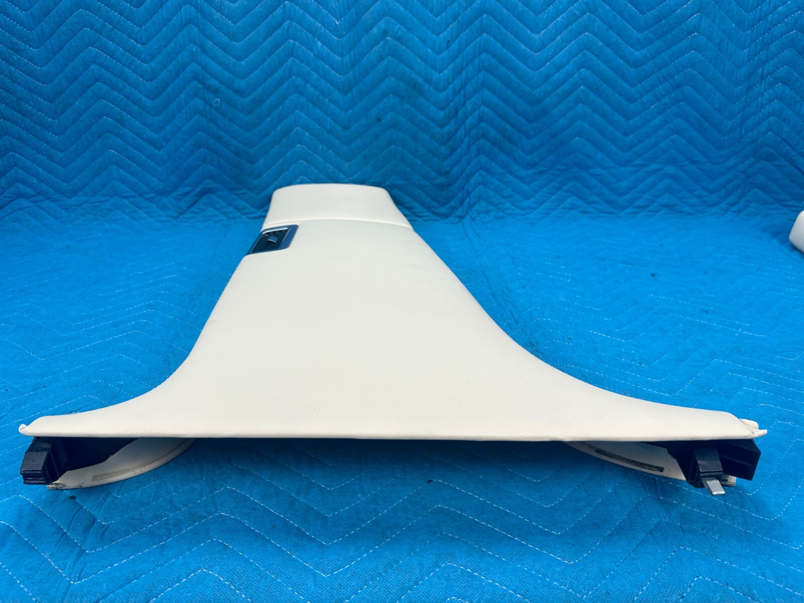 Bentley Flying Spur B-Pillar Lower Trim Panel Driver's Side Ivory 2008-2012 OEM