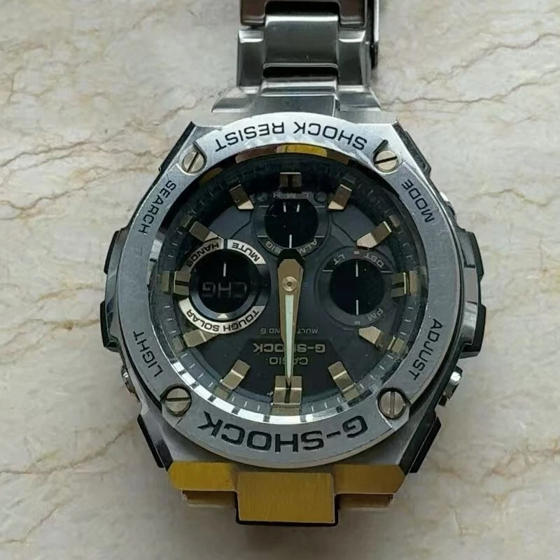 CASIO G-SHOCK SERIES G-STEEL SERIES SOLAR POWERED RADIO  MEN'S WATCh GST-W110D