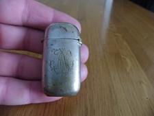 PYROGÈNE GRATTOIR ALLUMETTE ANCIEN EN MÉTAL