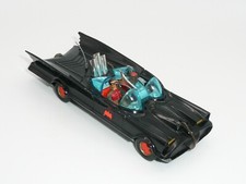 Corgi 267 1966 Batman Batmobile NrMint w/figures *original*