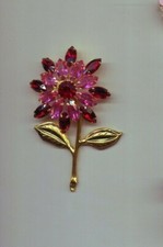 LARGE PINK FLOWER PIN