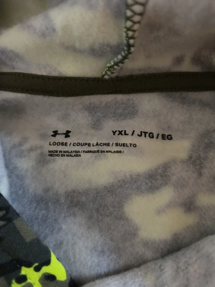 Under Armour молодежи XL свободного толстовка с капюшоном неоновый камуфляж желтый/армия зеленый новый! Никогда не носились! - Изображение 4 из 4