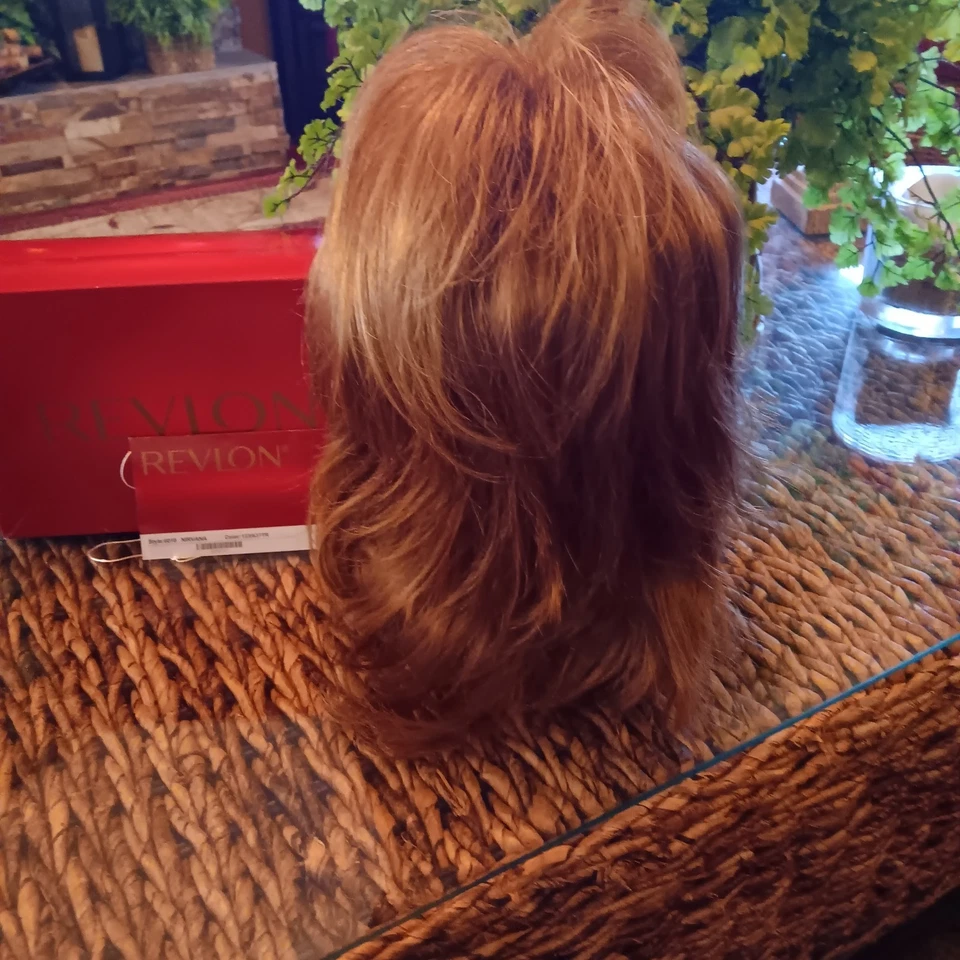 Peluca Revlon Nirvana Foto 3 de 3