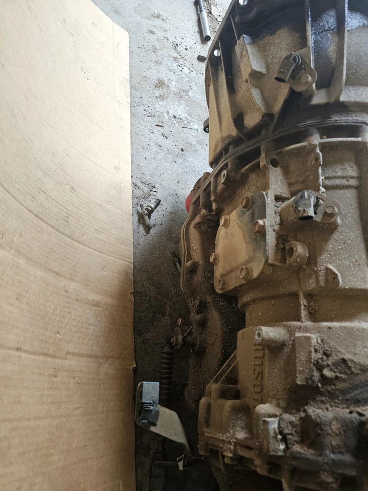 06 07 Chevrolet GMC 3500HD DURAMAX 6.6 ALLISON 1000 AUTOMATIC TRANSMISSION LBZ - Image 2 of 4