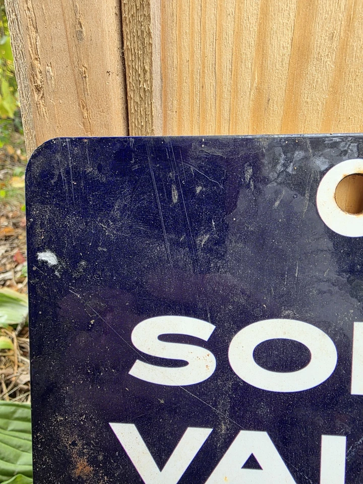 VINTAGE SOLID VALUE USED CAR DEALER PORCELAIN SIGN 12" X 8" - Image 3 of 4