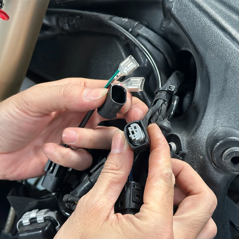 Conector de enchufe GPS adaptador de enchufe auxiliar para BMW R1200GS R1250GS/Aventura Foto 2 de 4