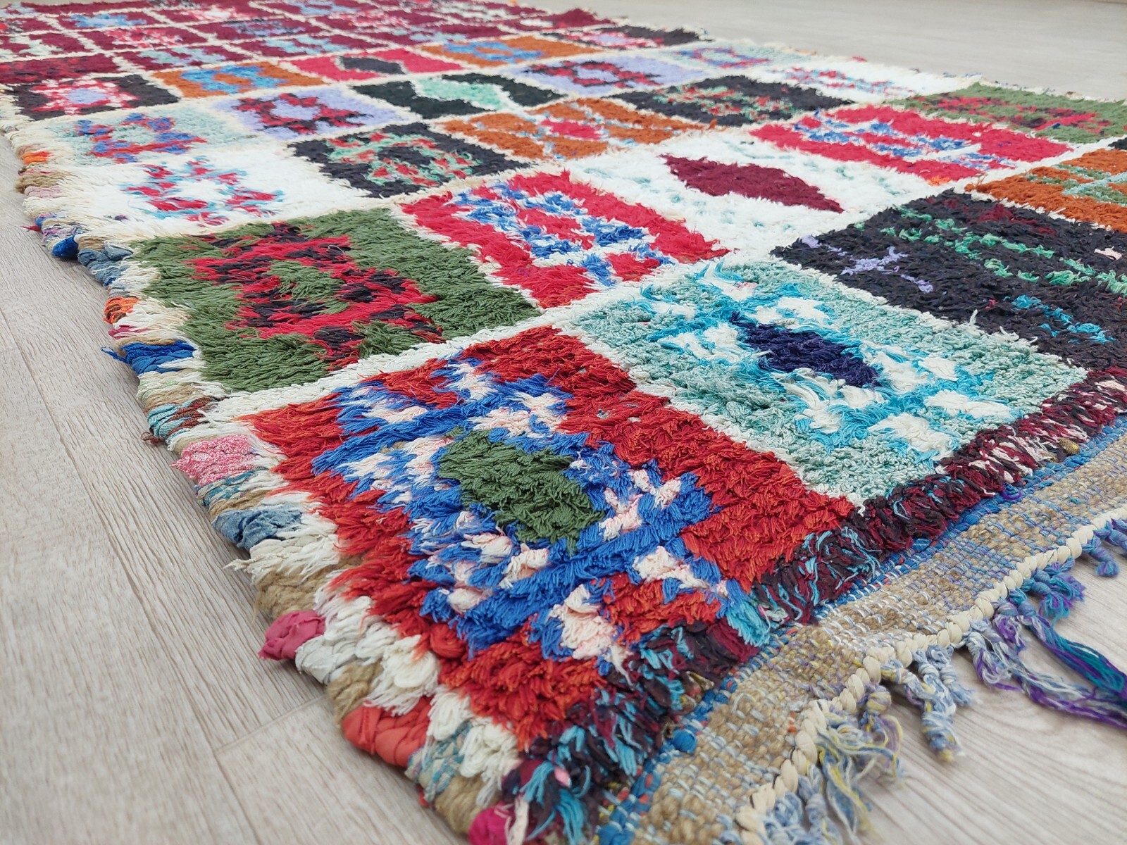 Moroccan Handmade Vintage Rug 4x8 Ft Berber Geometric Multicolor Dark ...