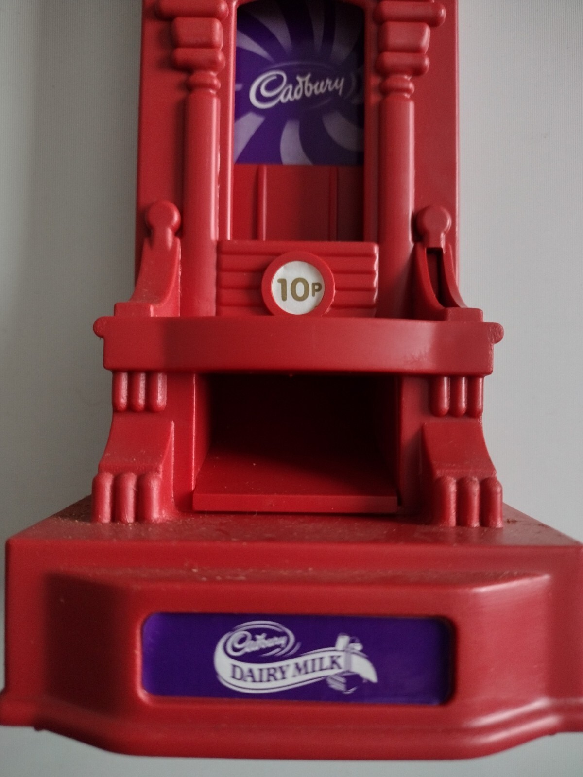 VINTAGE Hornby Cadburys Miniatures Chocolate Dispenser Machine 10p Money Box eBay