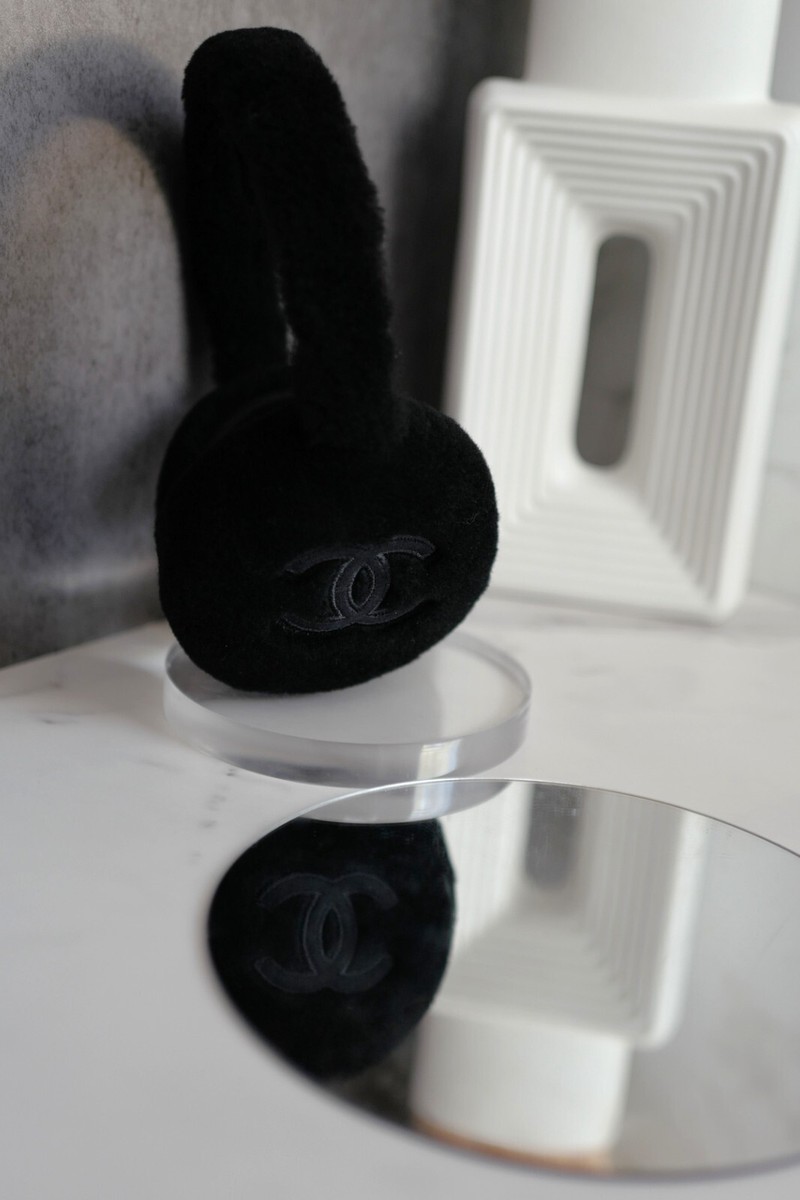 Nori and Pabi 】Chanel ココネージュ イヤーマフ Nori and Pabi 様
