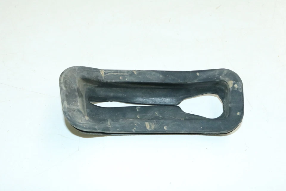 2014 Polaris Ranger 800 4x4 Parking Brake Dash Grommet Bushing — 第 2/4 张图片