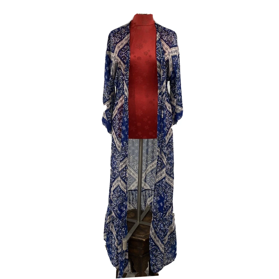 Xhilaration Kimono Cubre Talla S Azul y Blanco Bandana Estampado Maxi Crochet Encaje Foto 3 de 4