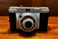 Spartus "35F" Model 400 35mm Bakelite Camera - Made in Chicago 1947-1954