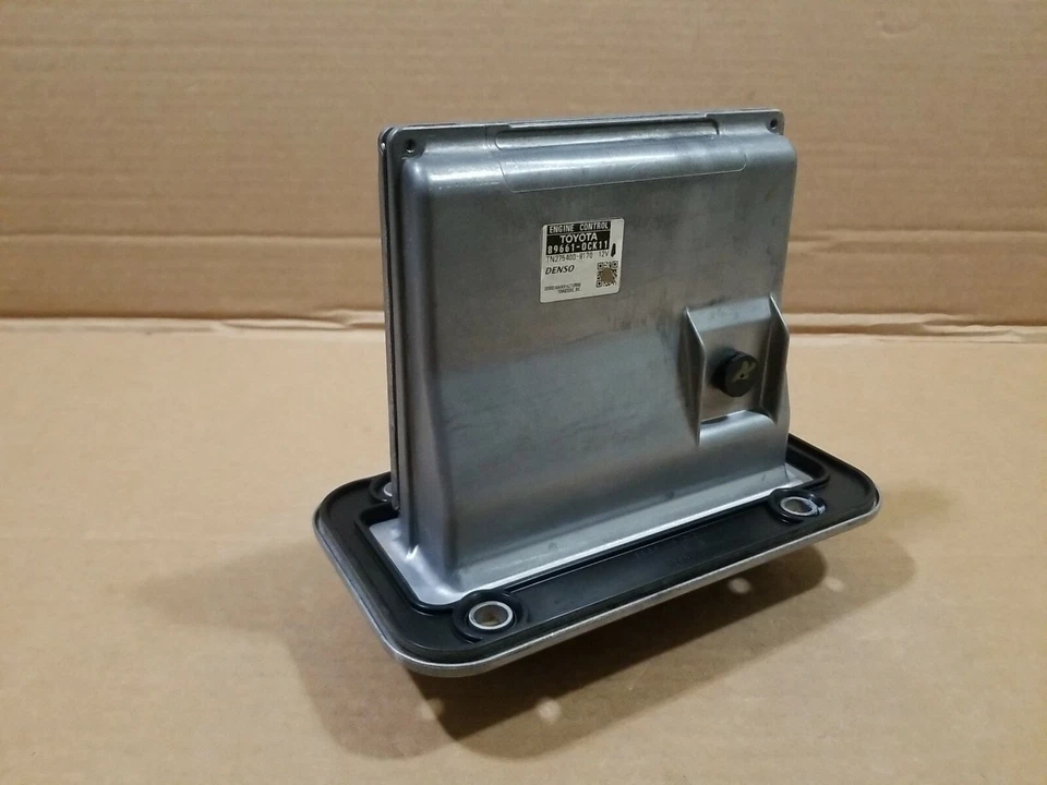 2009-2011 丰田 SEQUOIA 5.7L 原始设备制造商发动机动力控制模块 89661-0CL90 — 第 3/4 张图片