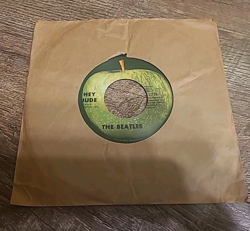 The Beatles, Hey Jude/ Revolution  45 rpm record