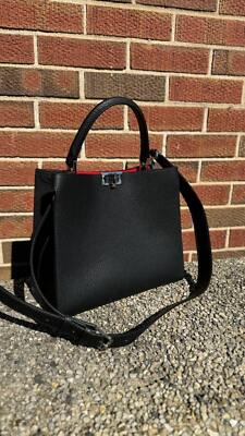 GRANDEUR Bag   Elegance and Functionality in Every Detail