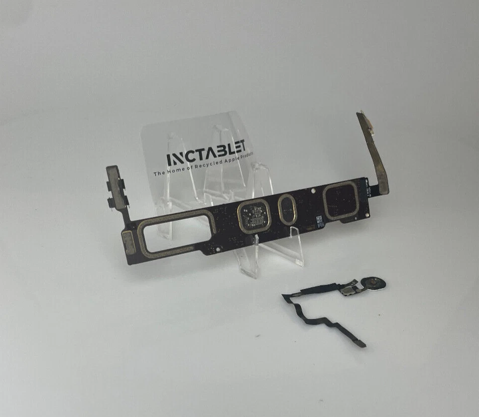 Motherboard: Apple iPad Mini 3 WiFi - Spares + Repairs Ref347 - Image 3 of 3