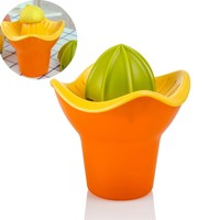Hongfei Lemon Squeezer Manual Lime Citrus Juicer With 2 Size Reamers 400ml Cup on sale Hongfei Lemon Squeezer Manual Lime Citrus Juicer With 2 Size Reamers 400ml Cup on sale