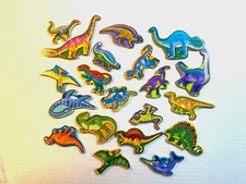 Melissa & Doug Magnetic Wooden Dinosaurs Wooden  Box complete set preowned