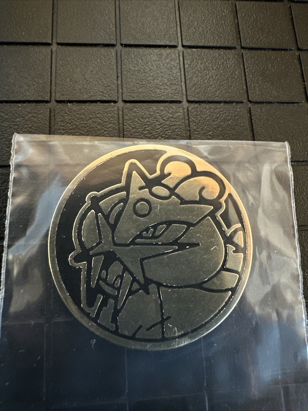Pokémon TCG Raikou Coin (Small)