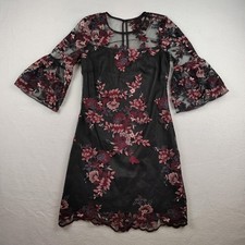 White House Black Market Dress Womens 00P Black Floral Mesh Bell Sleeve Sheath