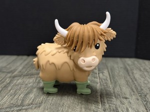 NEW! Bath & Body Works Highland Cow w/Boots Hand Sanitizer Pocketbac Holder Clip