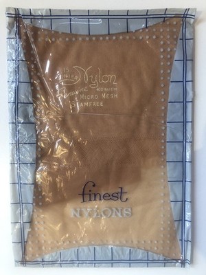 Vintage 50er/60er Jahre nahtloses Micromesh 15 Den BNS Nylon ''feinste Strümpfe'' beige
