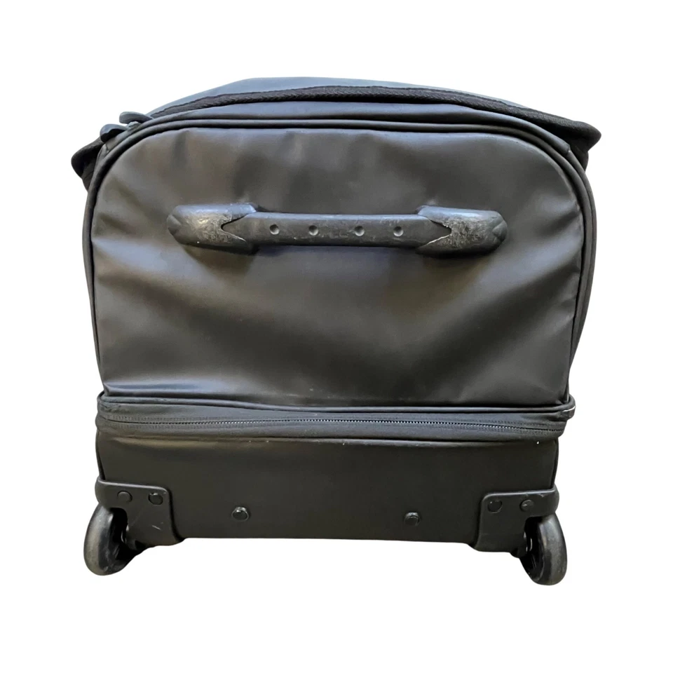 Bolsa de viaje High Sierra para hombre negra de nailon con asa telescópica Foto 4 de 4