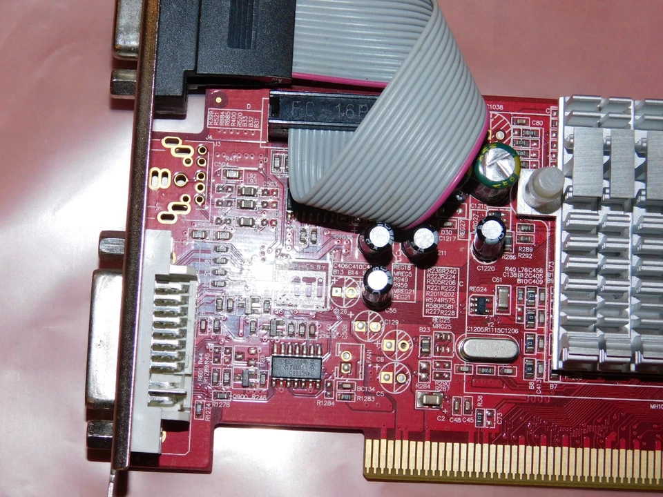 ATI 9250 PCI PARTS READ - Image 2 of 4