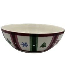 Pfaltzgraff Snow Bear 9 1/2" Serving Bowl Christmas Vintage Retired ￼