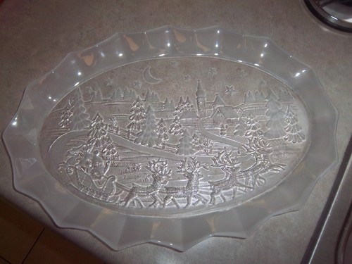 Mikasa Classics Frosted Etched Glass Dish Santa's Sleigh Reindeer Christmas - Bild 2 von 8