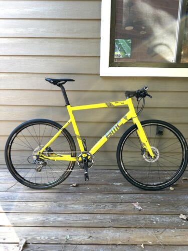 BMC GF02 GranFondo Alloy 2x 11s Road Bike 58cm 700c Shimano BMC GF02 GranFondo Alloy 2x 11s Road Bike 58cm 700c Shimano