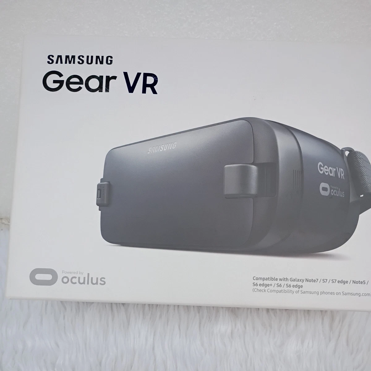 Samsung Gear VR (2016) SM-R323N Virtual Reality Headset - Blue