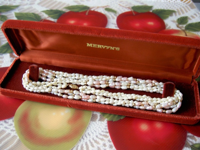 BOX VW 14K YELLOW GOLD BEADS & FRESHWATER PINK/WHITE PEARL 3-STRAND NECKLACE-30"