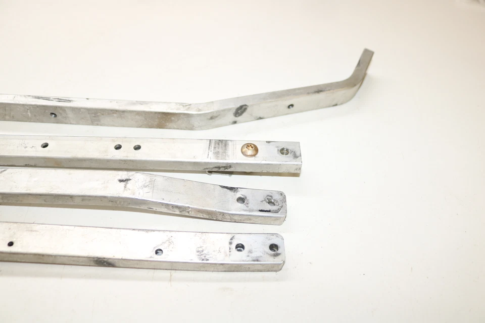 Marco Arctic Cat Zr 5000 Lxr 2015 soporte izquierdo derecho soporte refuerzo Foto 2 de 4