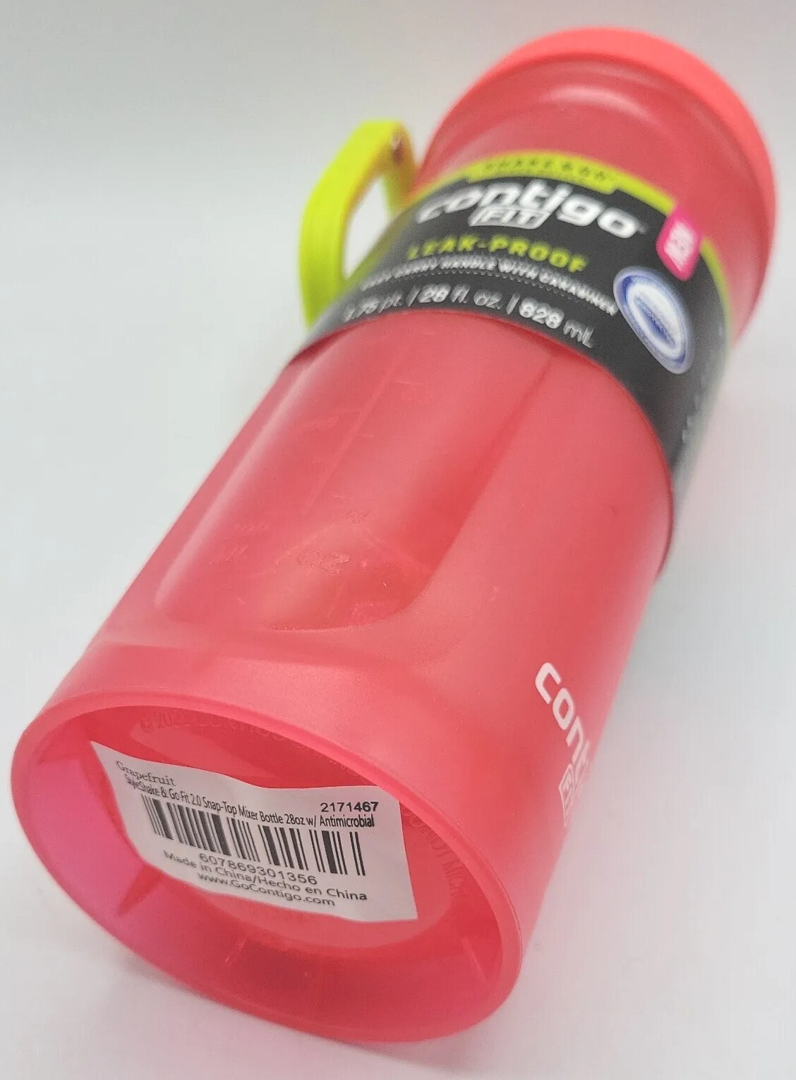 Contigo Fit Leak Proof Mixer Water Bottle. 28 Ounce. Red. Reusable. Carry Handle