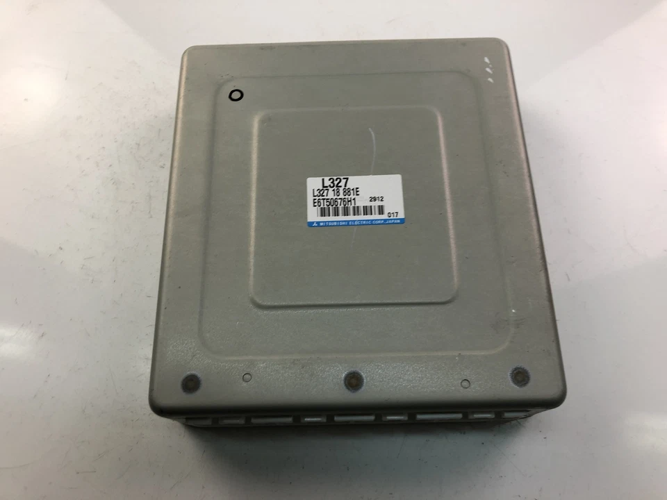 MAZDA 6 Hatchback GG Engine Control Unit ECU L32718881E 2005 13985007 - Immagine 2 di 4