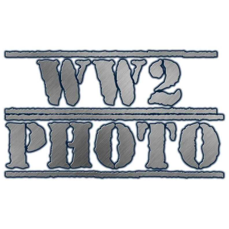 Avia Pin UP Bonita Foto Retro Mujer Segunda Guerra Mundial Brillante 4*6 en O005  Foto 2 de 2