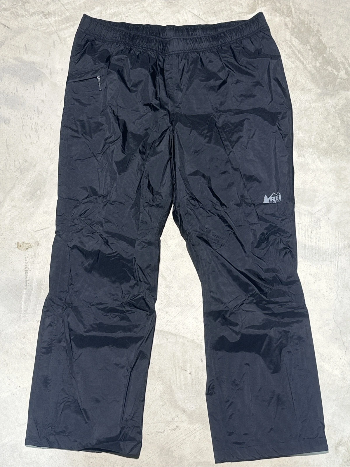 REI Essential Co-Op Rain Waterproof Pants Black Men's Lightweight Size XL
Opens in a new window or t