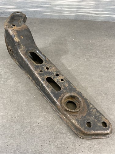 Factory Drivers Side Front Tension Rod Bracket For Nissan Skyline R32 GTST - Picture 2 of 17
