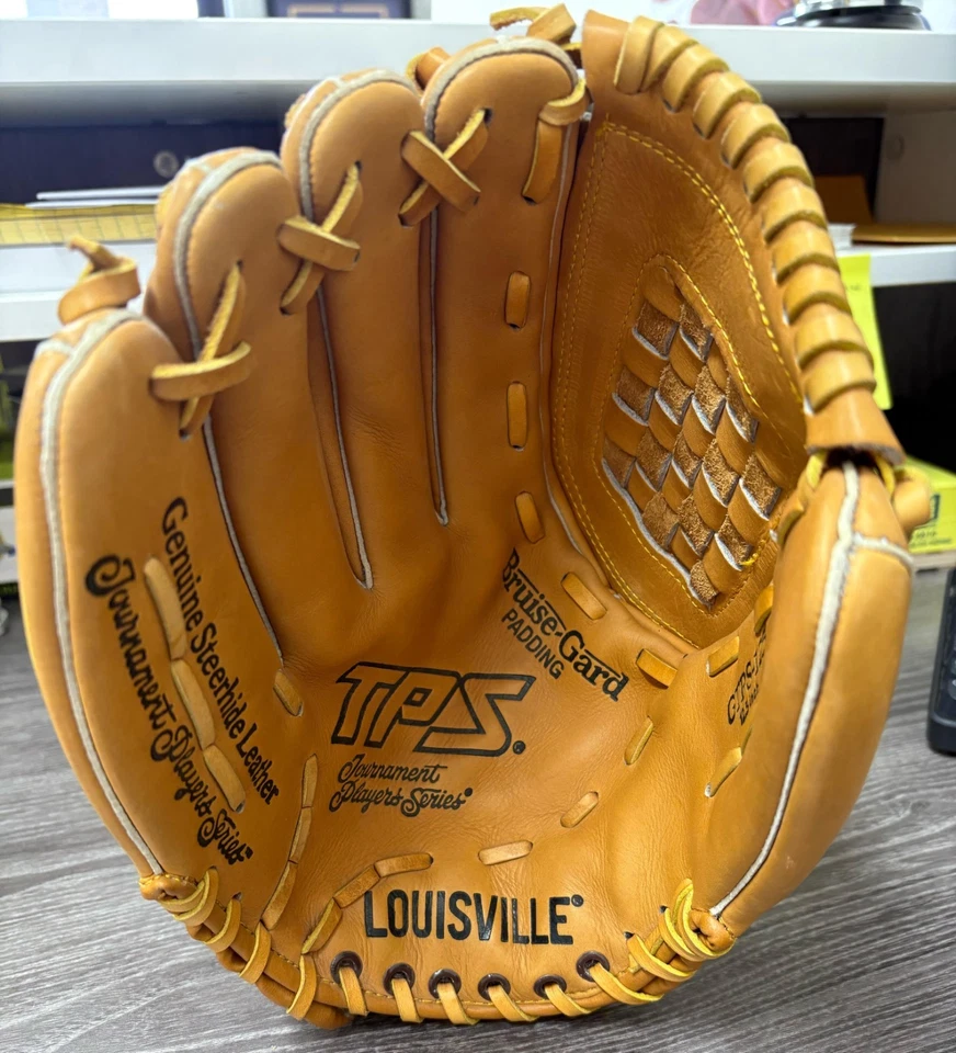 Larry Walker Signed Baseball Glove JSA - Image 3 of 4