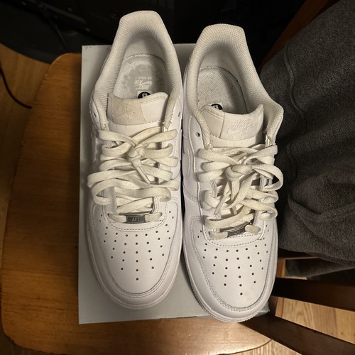 Talla 9.5 - Nike Air Force 1 Low '07 Blanco - Imagen 4 de 4