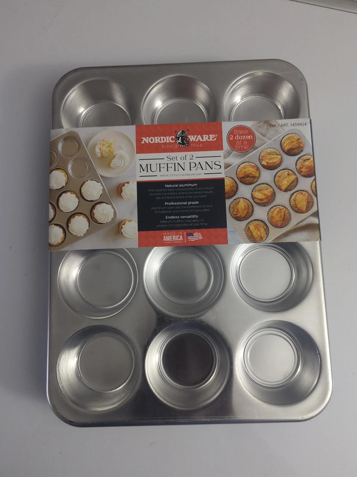 Nordic Ware bundle of 2 Set Of 2 Muffin Pans: Twelve 2.5 Inch Cavities Per Pan