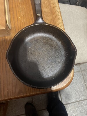 Antique WAGNER'S 1891 ORIGINAL CAST IRON COOKWARE 8 INCH SKILLET