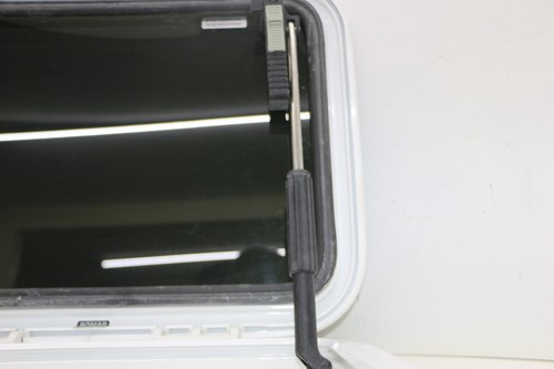 Bomar Marine Boat Tinted Ventilation / Escape Hatch 21-1/4" x 16" #200114286 - Bild 14 von 15