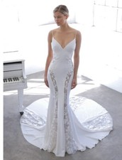 Blue By Enzoani Neci Wedding Gown Plus Size 16