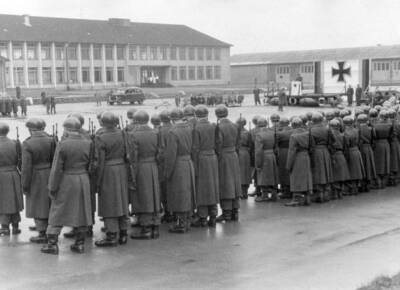 Soldiers German armed forces - Bundeswehr - barracks Cologne -- 1958 Old Photo