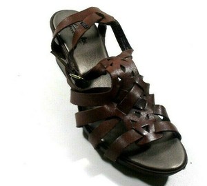 brown strappy gladiator sandals