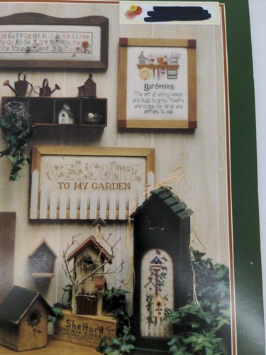 Vintage Sue Hillis Designs The Picket Fence Company Cross Stitch Pattern Booklet - Picture 3 of 4